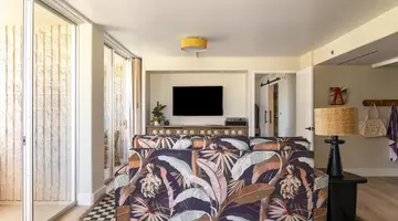 Wayfinder Waikiki