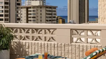 Wayfinder Waikiki