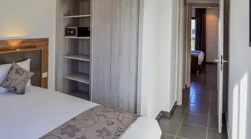 Wazo Appart-Hôtel