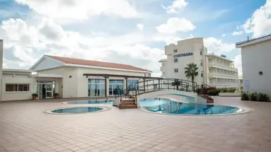 Wczasy na bajecznym Cyprze - Cynthiana Beach Hotel ***