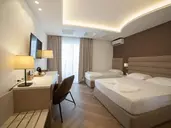 Wczasy w Albanii - Hotel Grand Blue Fafa