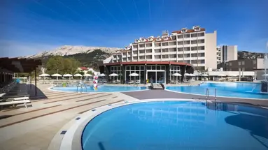 Wczasy w Chorwacji - Hotel Sunny Baska *** by Valamar