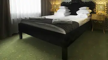 Weekend Boutique Hotel
