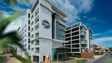 WEKATA LUXURY