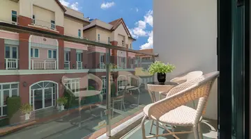 WEKATA LUXURY
