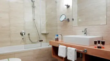 WELLNESS HOTEL APOLLO