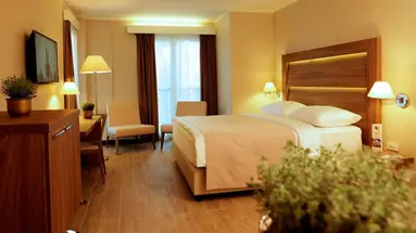 WELLNESS HOTEL APOLLO