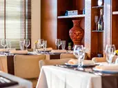 WGrand Hotel