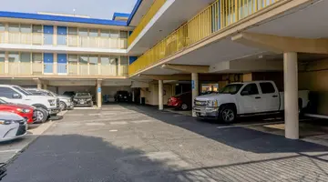 Wharf Inn