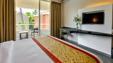 Whispering Palms Beach Resort