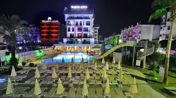 White City Beach - Adults Only