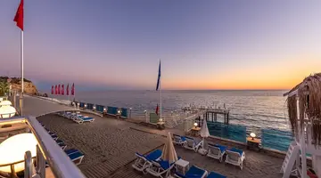 White City Beach - Adults Only