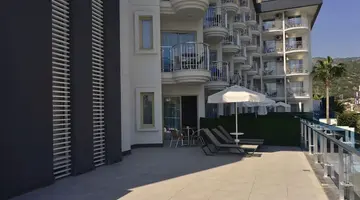 White City Beach - Adults Only