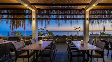 White City Beach - Adults Only
