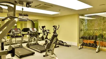 WHITE CITY BEACH HOTEL