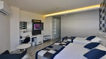 White City Beach Hotel