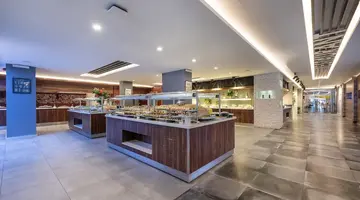 WHITE CITY BEACH HOTEL