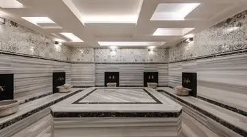 WHITE CITY BEACH HOTEL