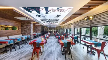 White City Beach Hotel