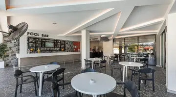 White City Beach Hotel