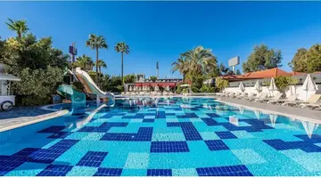 White City Beach Hotel