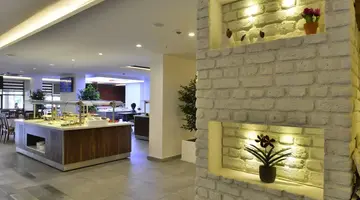 WHITE CITY BEACH HOTEL
