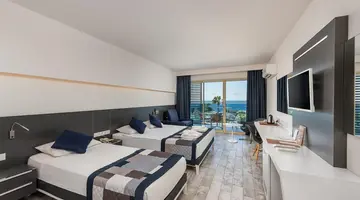 White City Beach Hotel