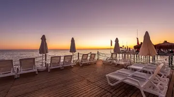 WHITE CITY BEACH HOTEL