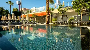WHITE CITY BEACH HOTEL