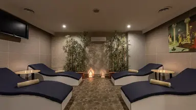 WHITE CITY BEACH HOTEL