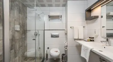 White City Beach Hotel
