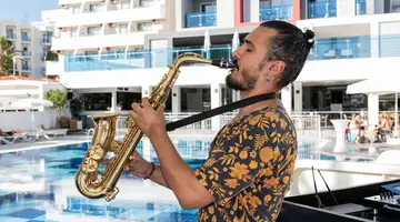 White City Beach Hotel