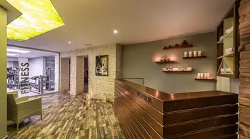 WHITE CITY BEACH HOTEL