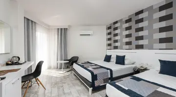 White City Beach Hotel
