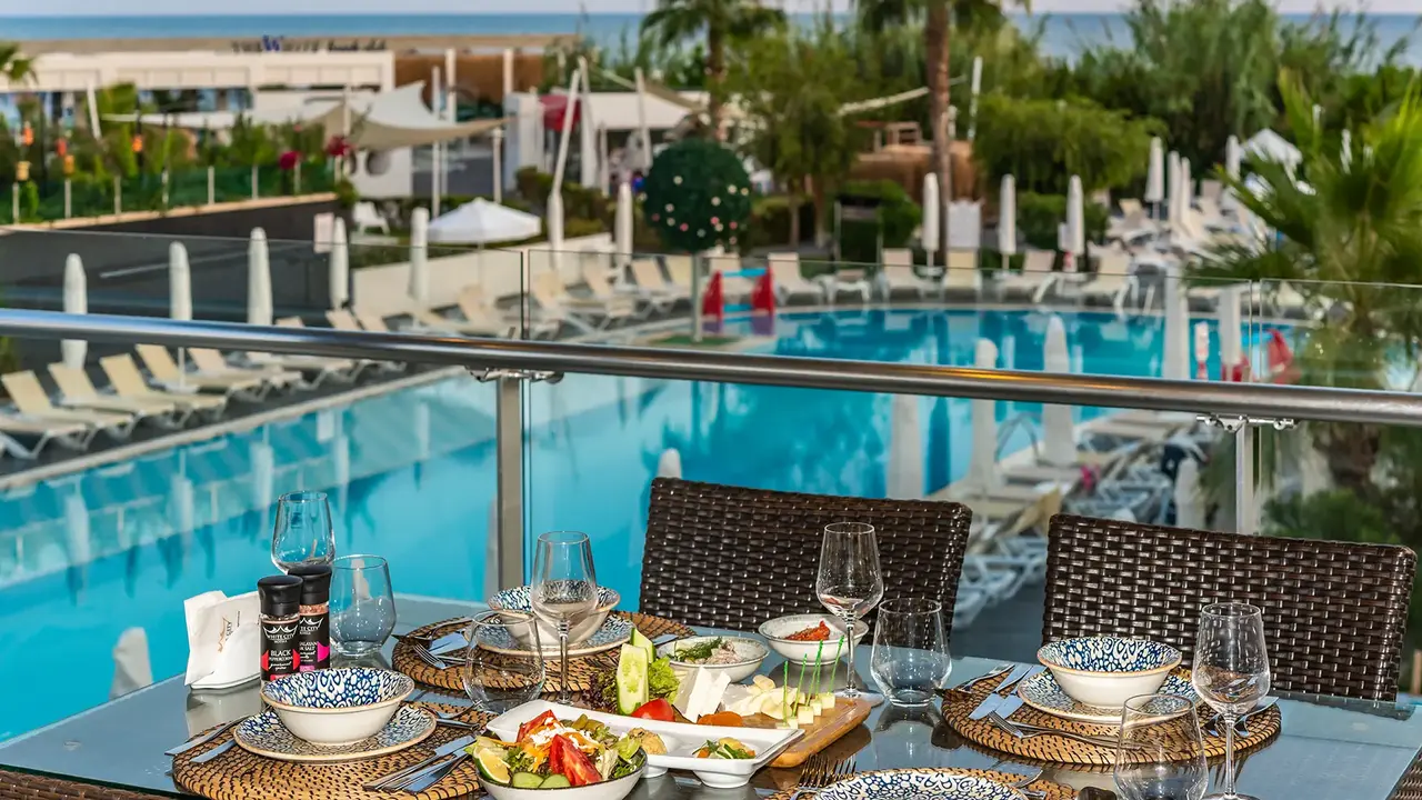 WHITE CITY RESORT