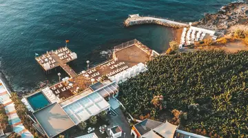 WHITE CITY RESORT