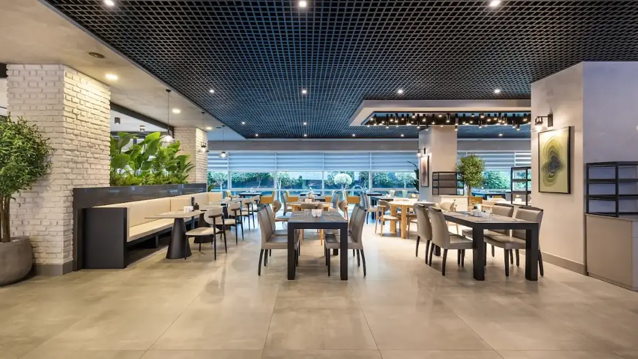 WHITE CITY RESORT