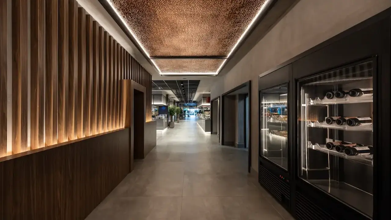 WHITE CITY RESORT