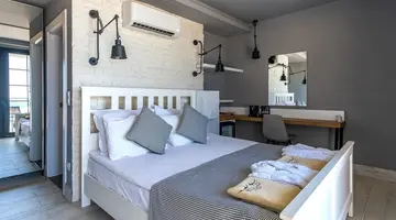 WHITE CITY RESORT