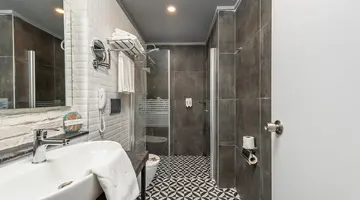 WHITE CITY RESORT