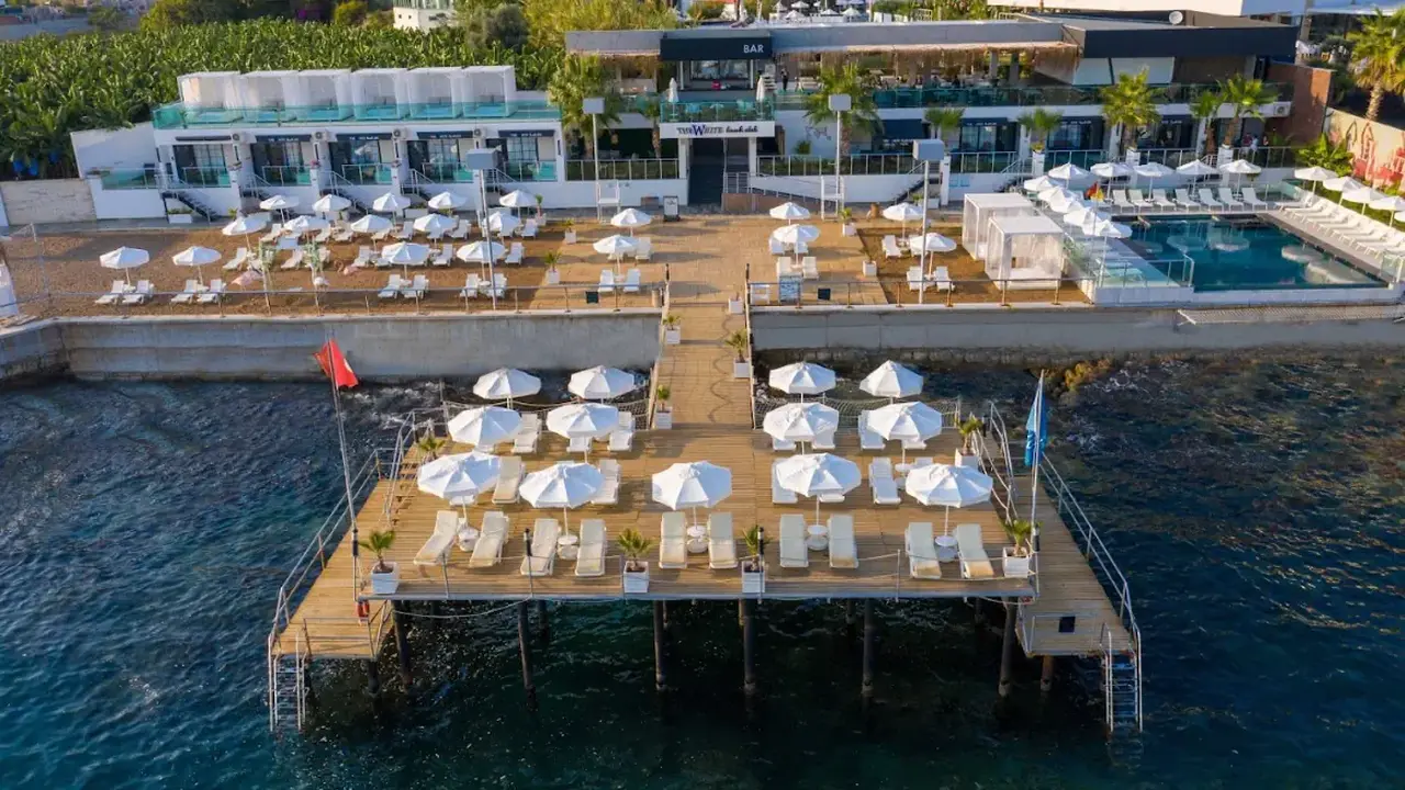 WHITE CITY RESORT