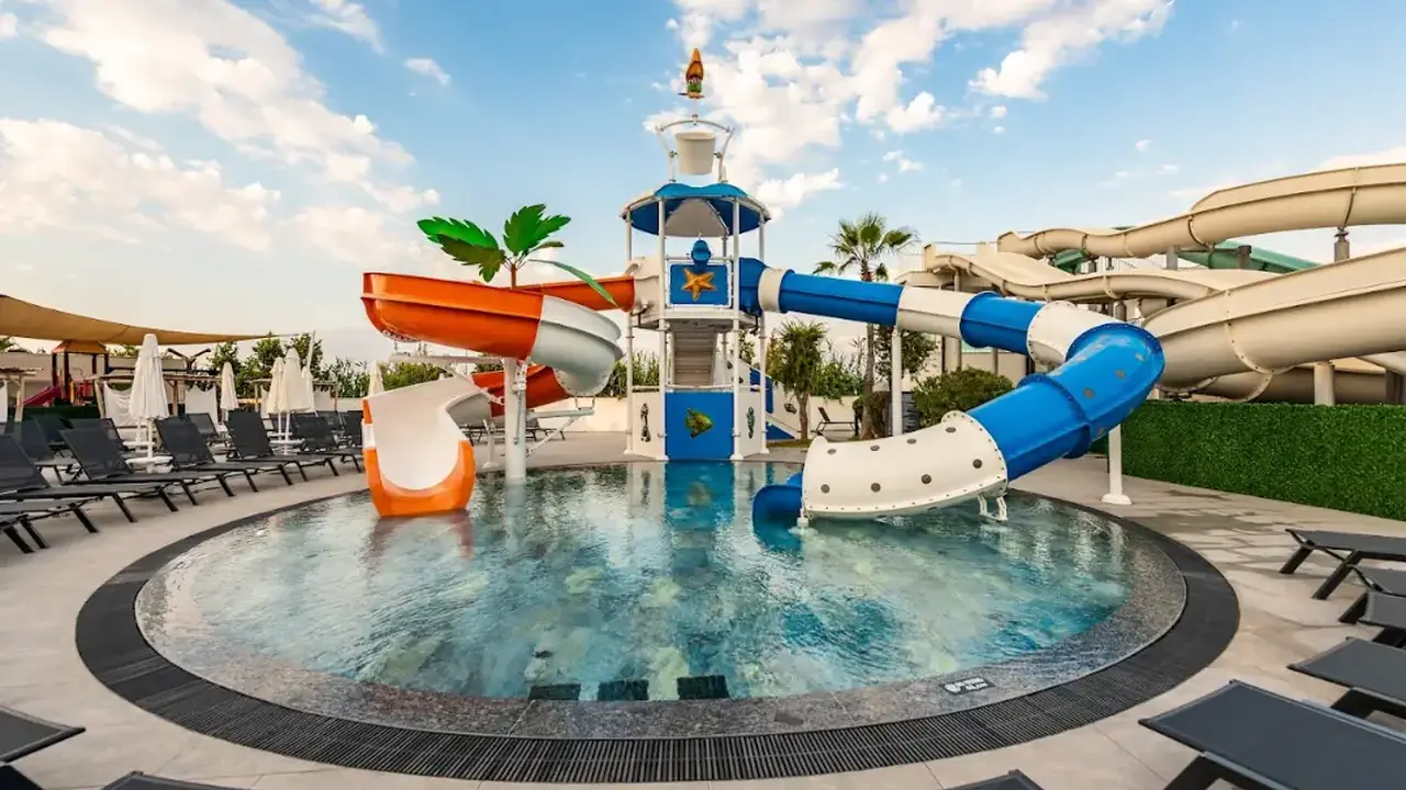 WHITE CITY RESORT