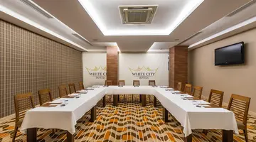 WHITE CITY RESORT