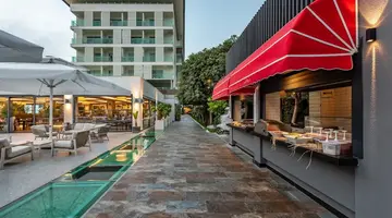 WHITE CITY RESORT