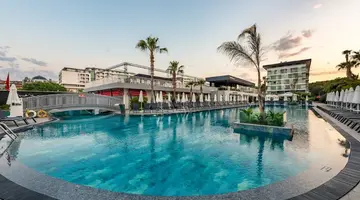 WHITE CITY RESORT