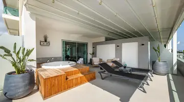WHITE CITY RESORT