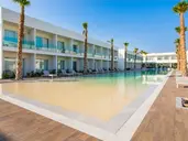 White Dreams Resort
