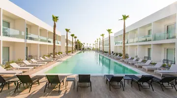 White Dreams Resort