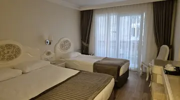 WHITE GOLD HOTEL & SPA