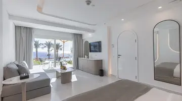 WHITE HILLS